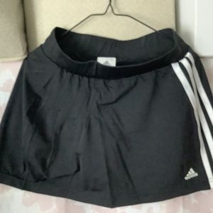 Adidas tennis skirt size XS
